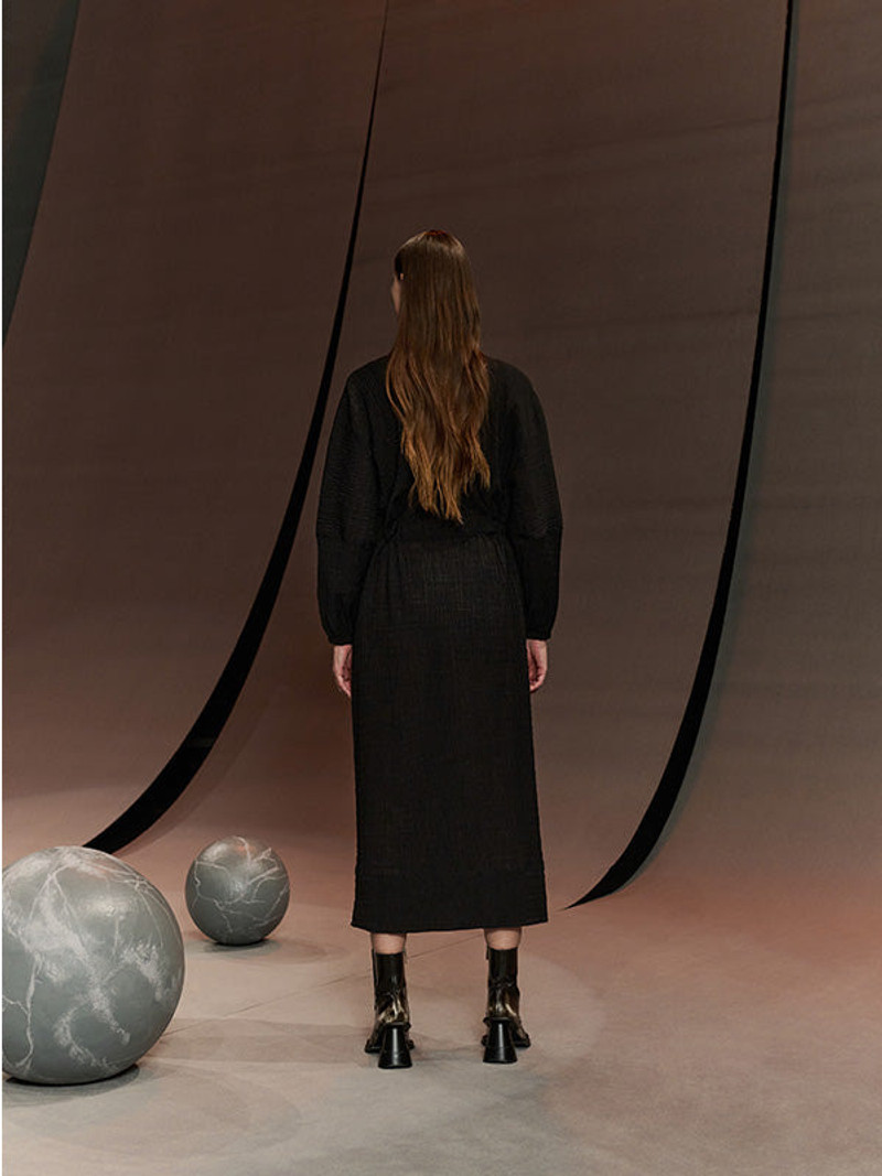 TOUR DRESS - BLACK 5