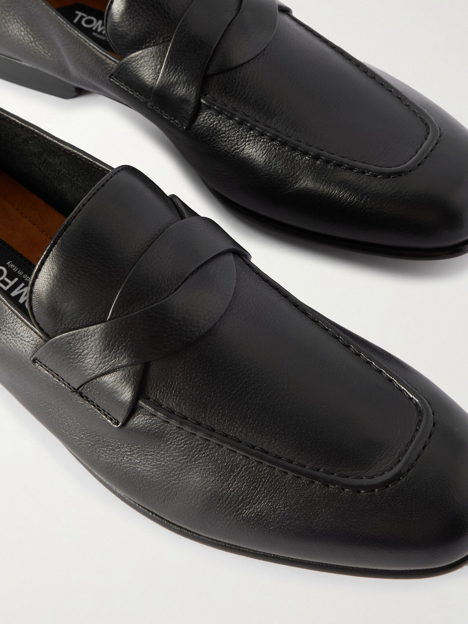 Gigi Full-Grain Leather Loafers Black - 5