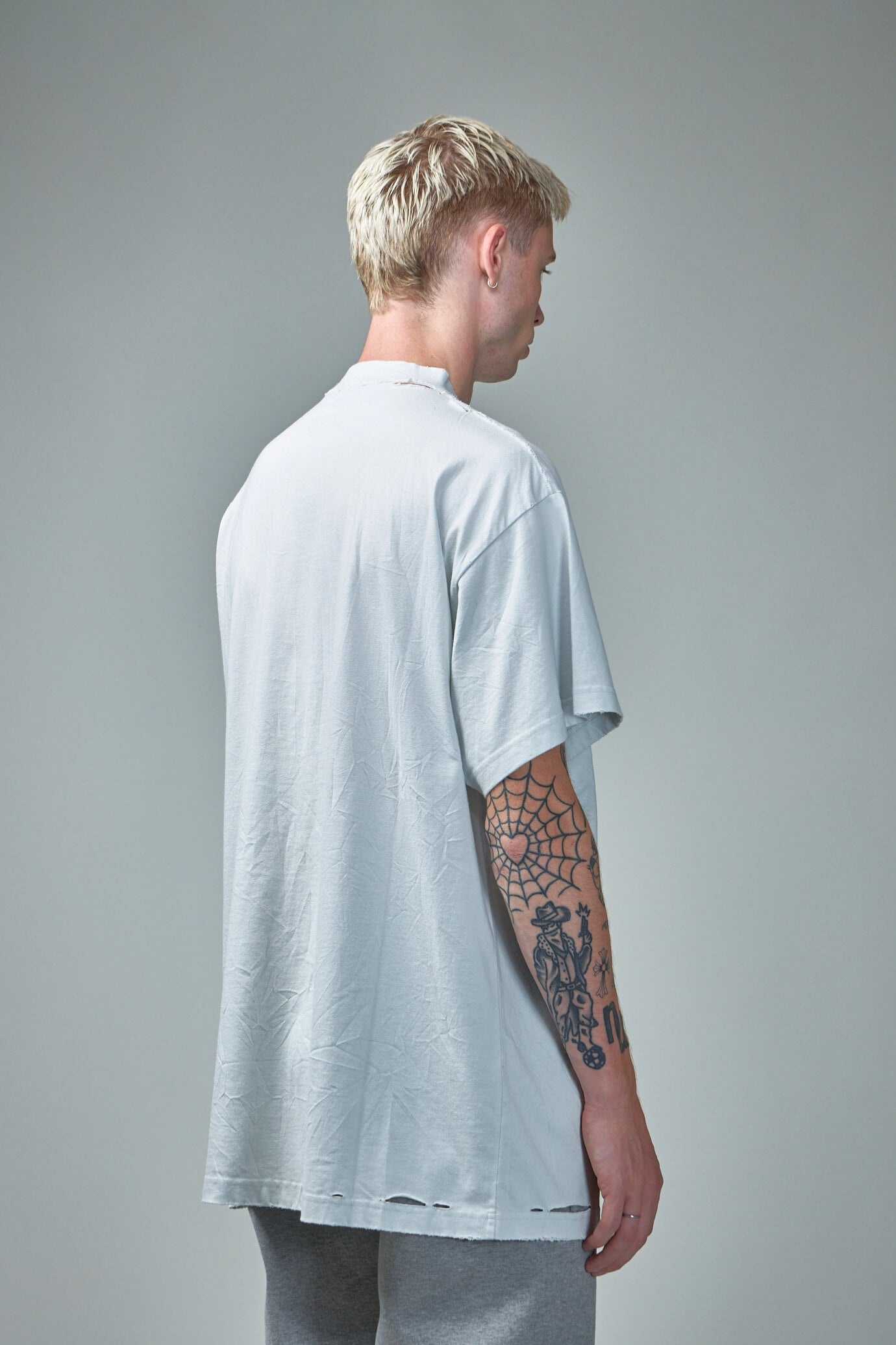 BALENCIAGA Planet Earth T-Shirt Oversized | labelsfashion | REVERSIBLE