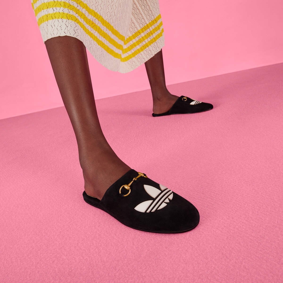 ☆ ADIDAS x GUCCI Trefoil Slipper WMNS コラボサンダル ☆ ☆ ADIDAS x GUCCI Trefoil Slipper WMNS コラボサンダル