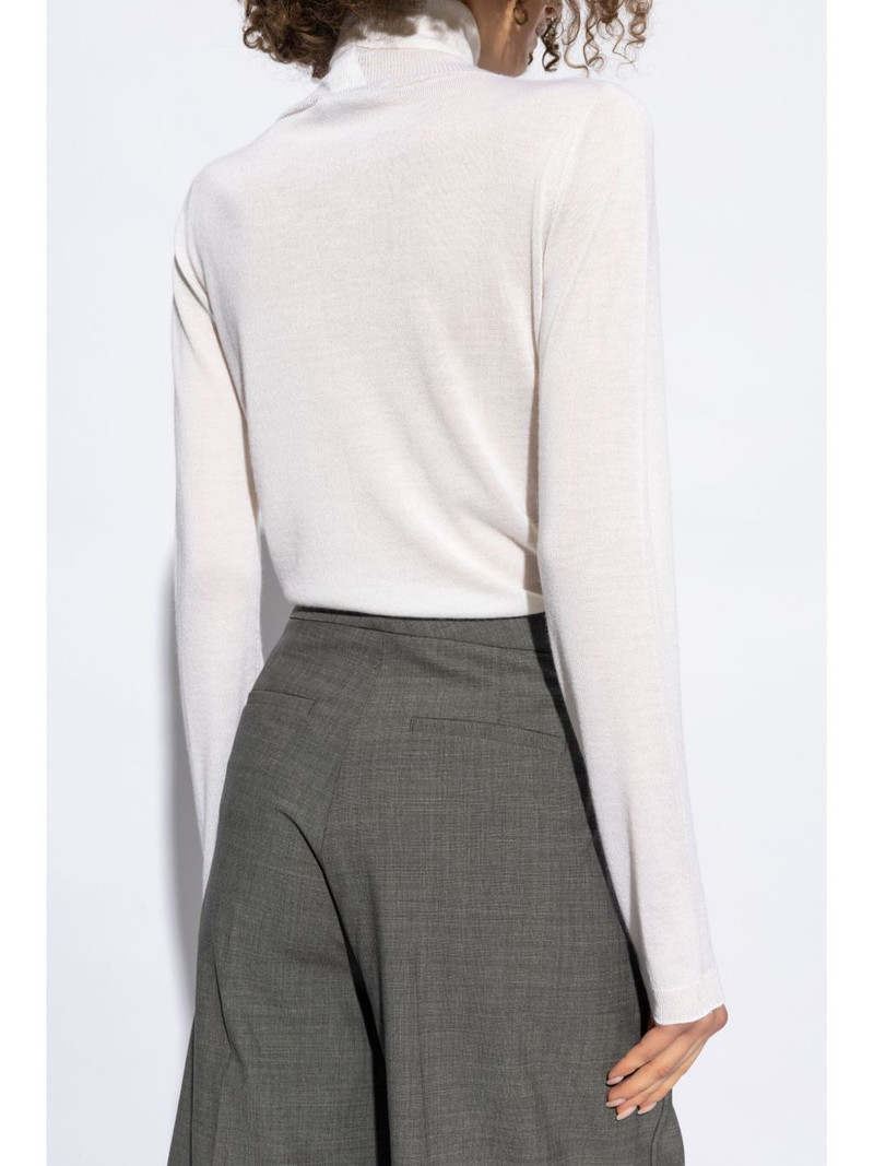 roll-neck sweater 4