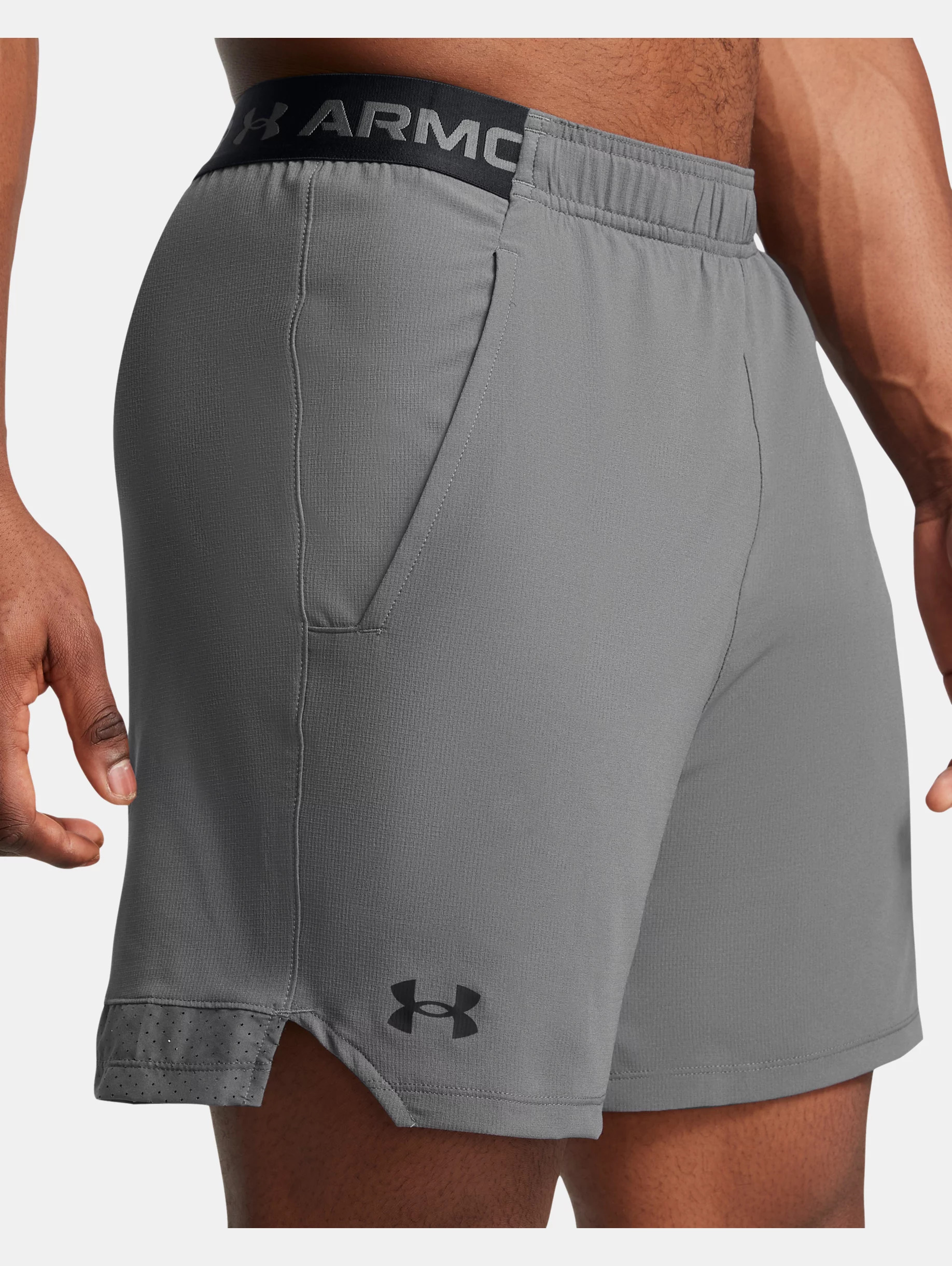 Men's UA Vanish Woven 6" Shorts - 6