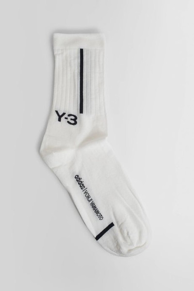 Y-3 Y outlook