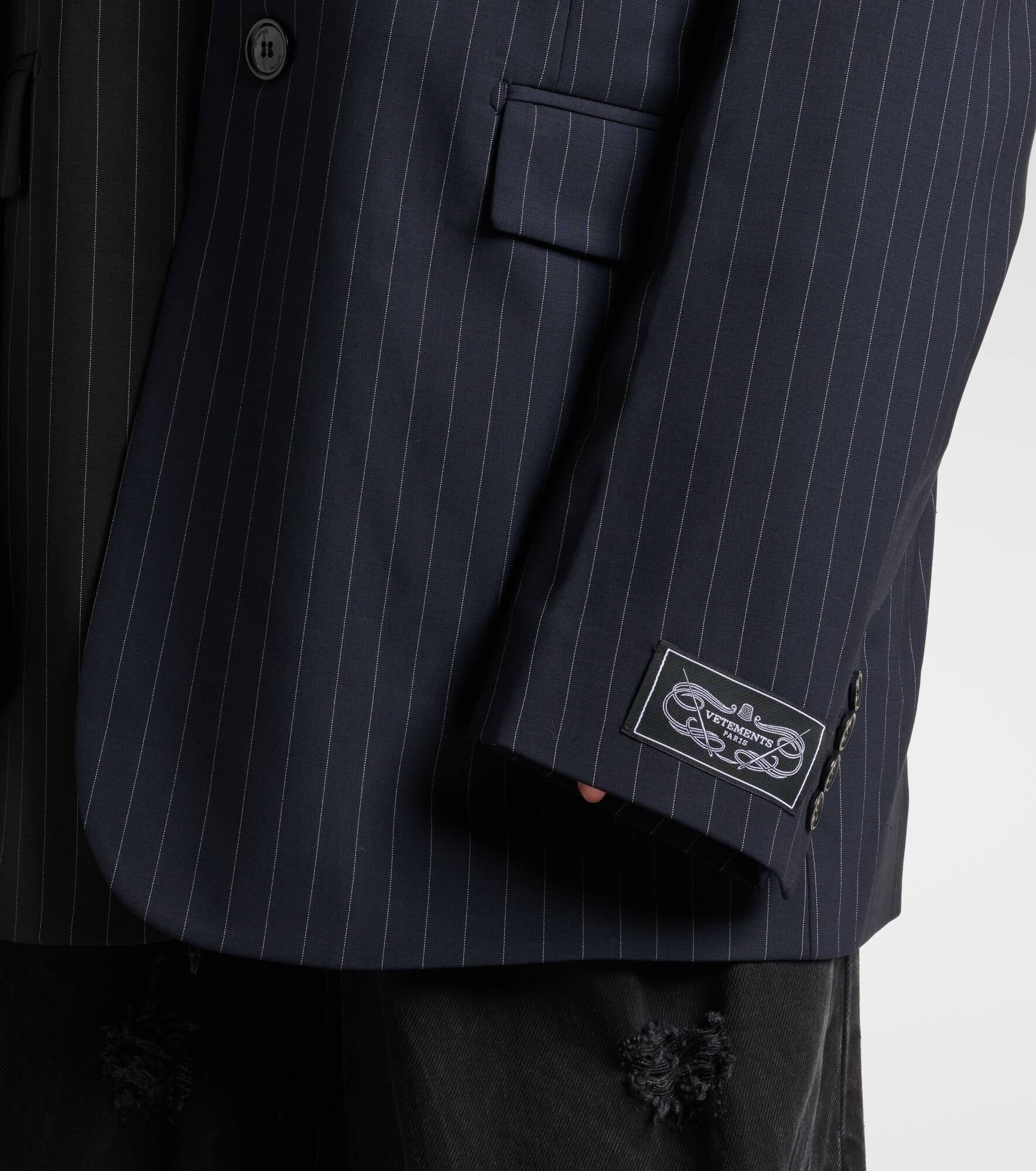 Pinstripe wool blazer - 4