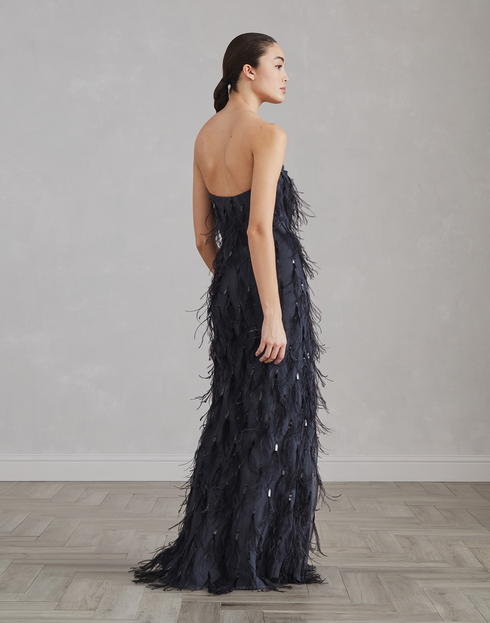 Crispy silk mermaid dress with dazzling feather embroidery - 2