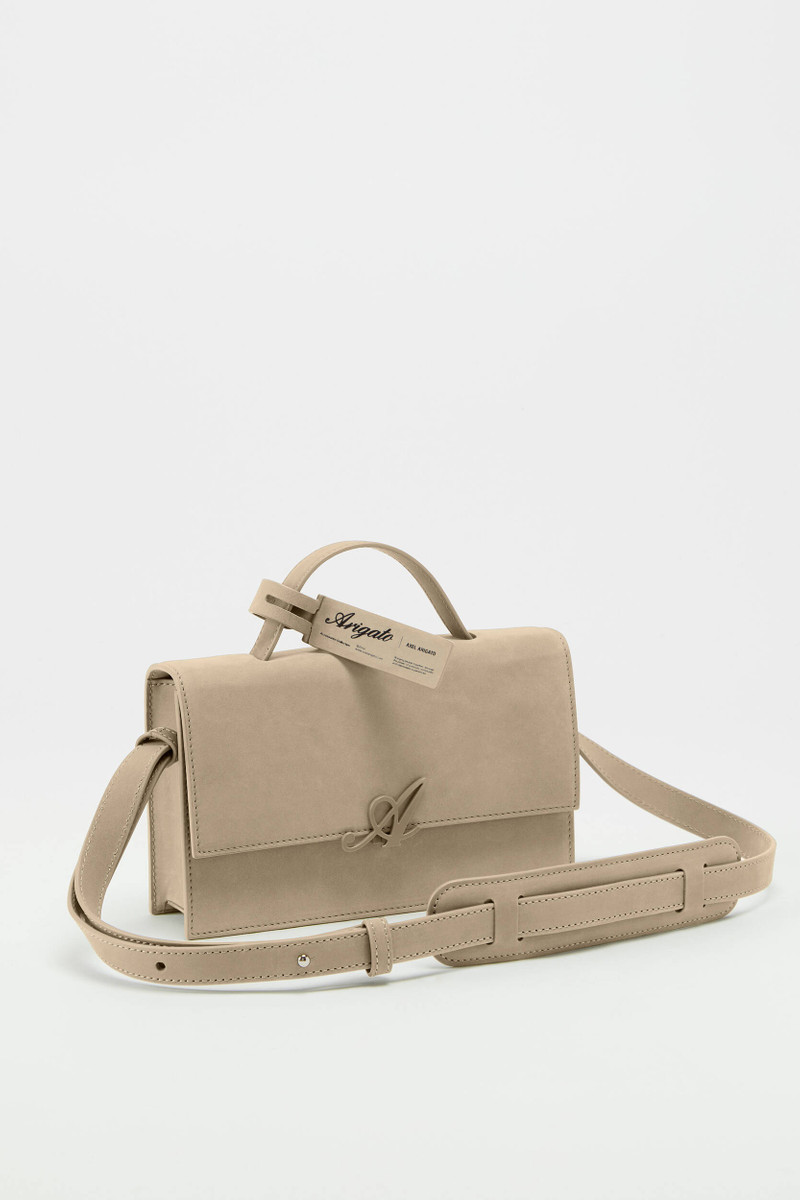 Axel Arigato Signature Bag outlook