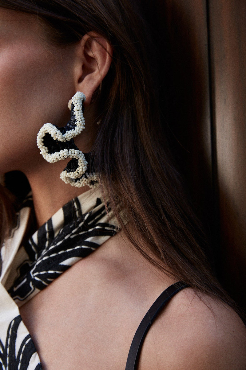 Johanna Ortiz Artistic Expressions Earrings outlook