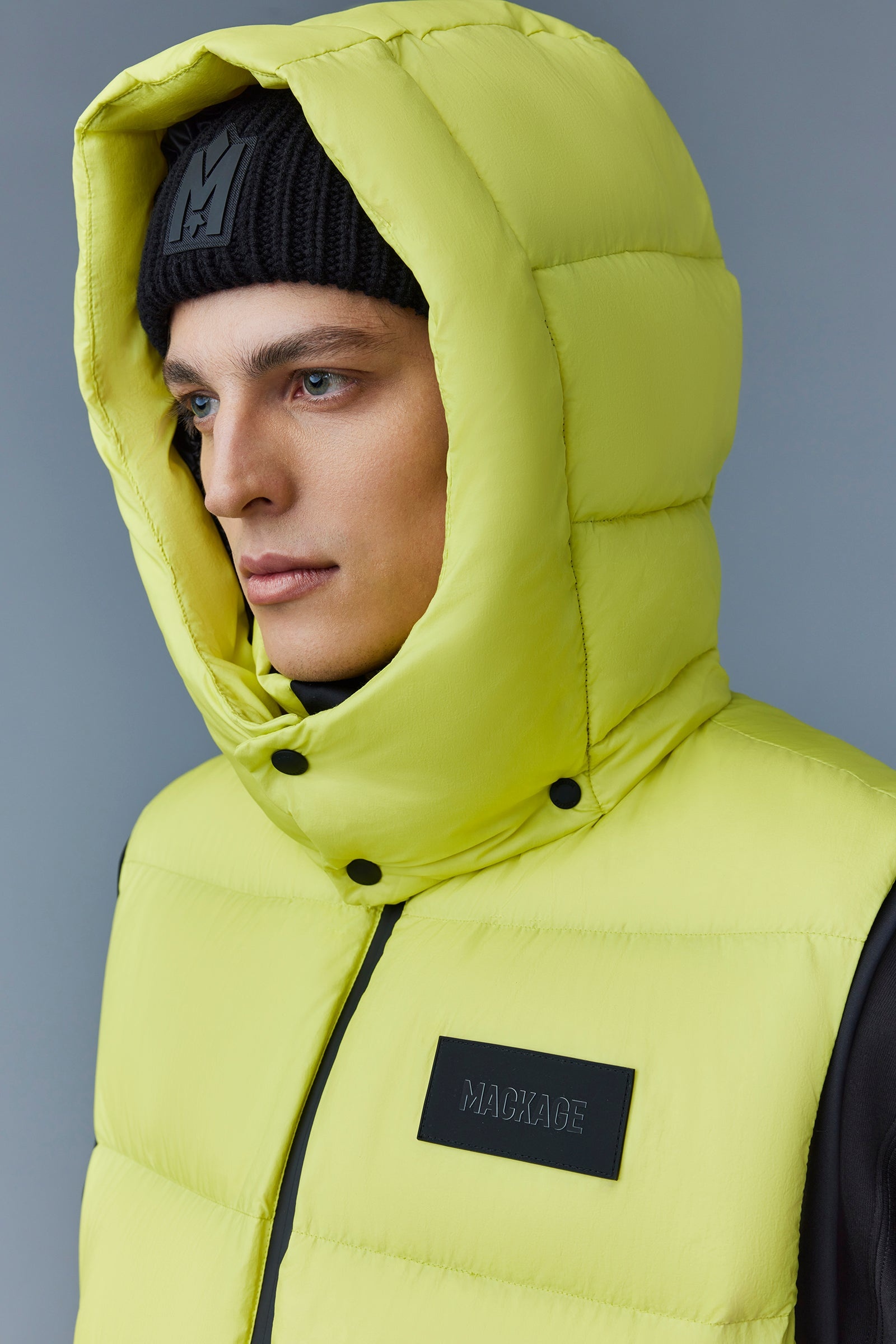 HUGH Down vest with removable hood - 5