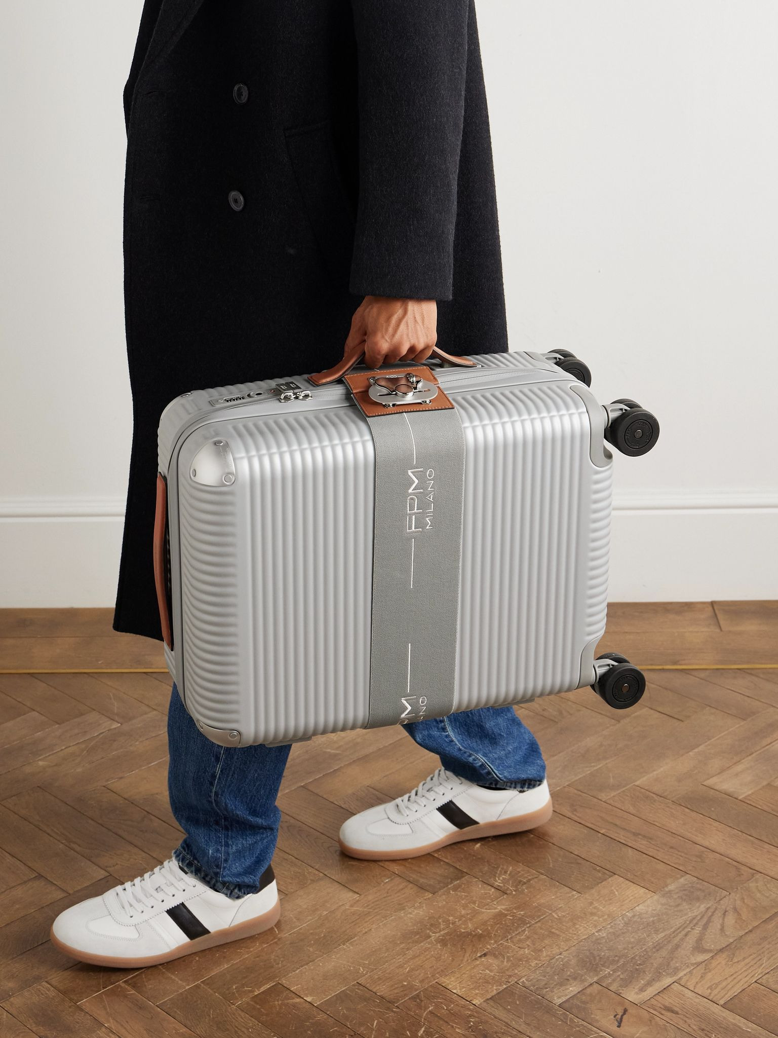 Bank Zip Deluxe M 55cm Leather-Trimmed Polycarbonate Spinner Carry-On Suitcase Gray - 6
