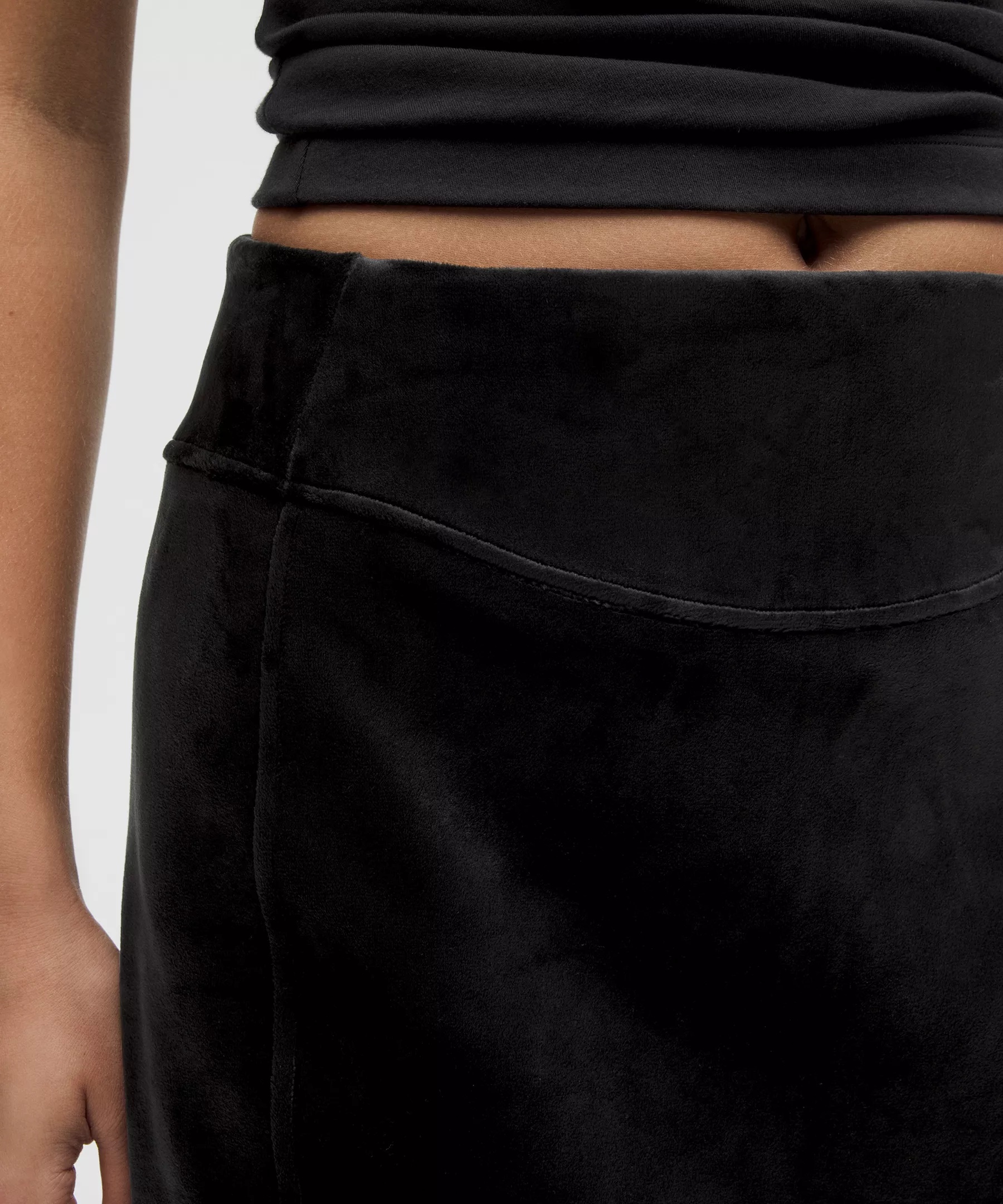 Scuba High-Rise Mini Skirt *Velvet - 4