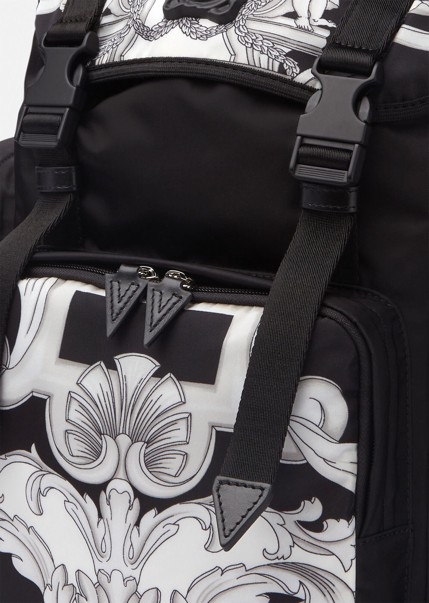 La Medusa Silver Baroque Backpack - 5