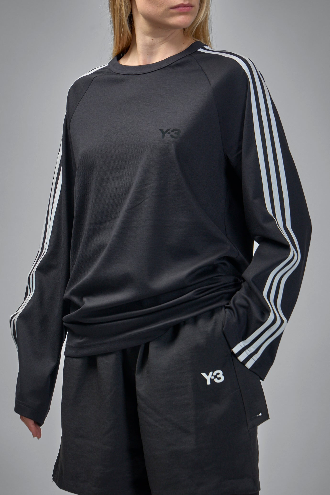 U-wire Long Sleeve - 4