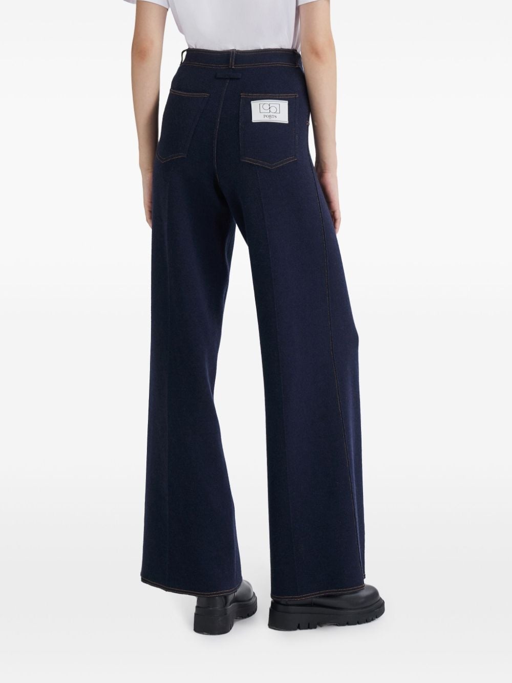 Opulent knitted flared trousers - 4