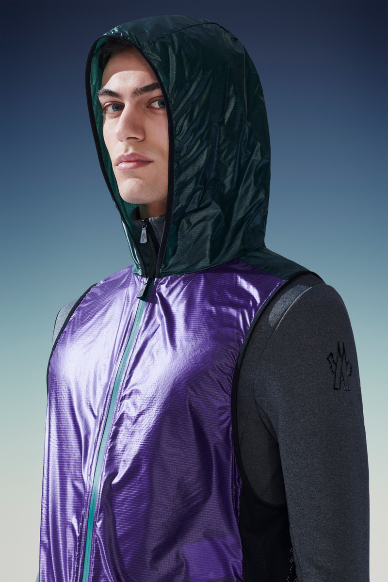 Sweatshirt with Vest 3