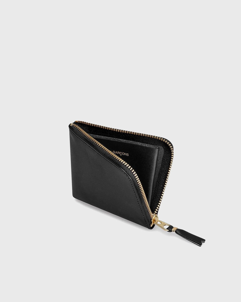 Comme Des Garçons CLASSIC LINE outlook