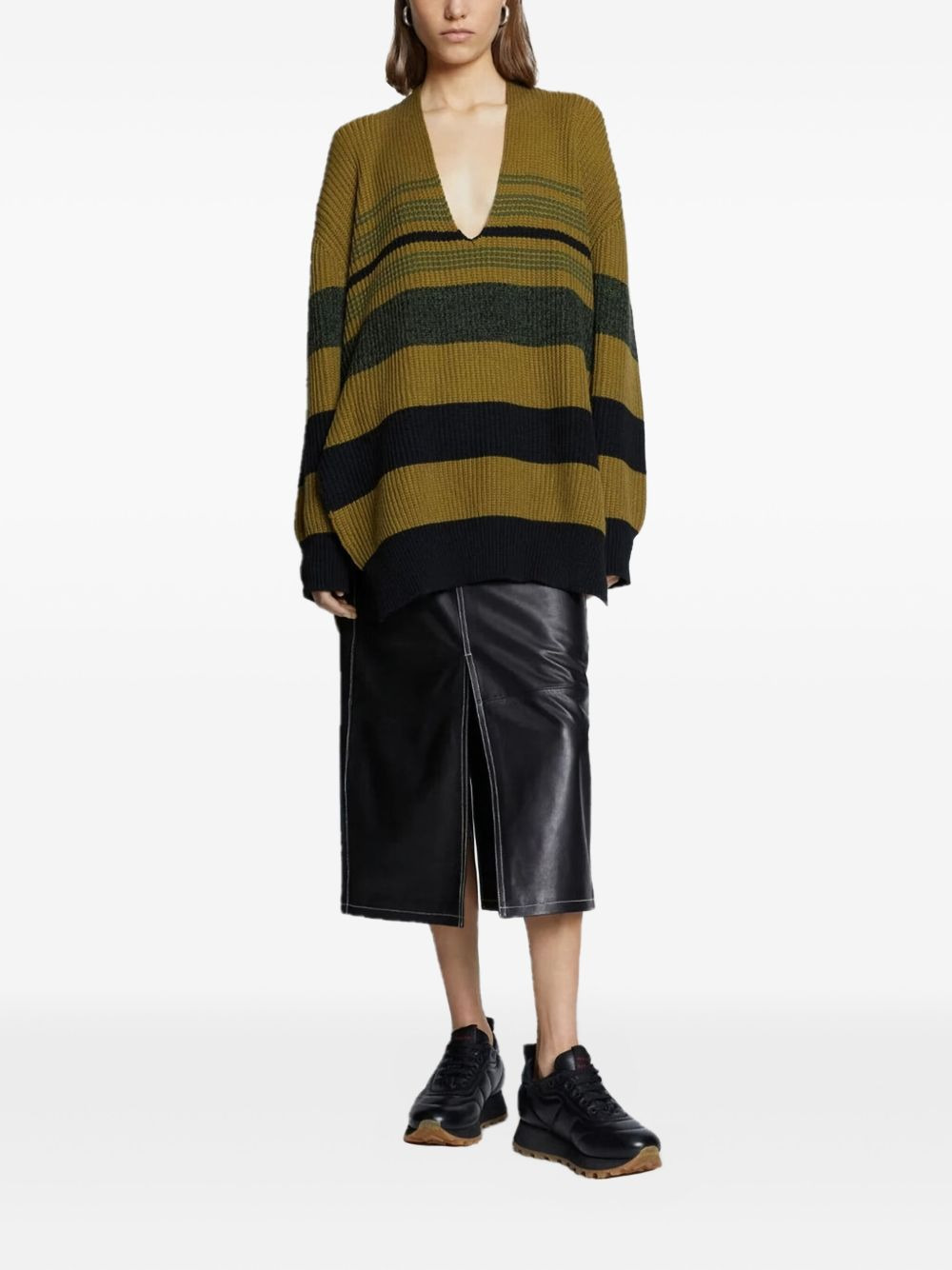 horizontal-stripe V-neck jumper - 2