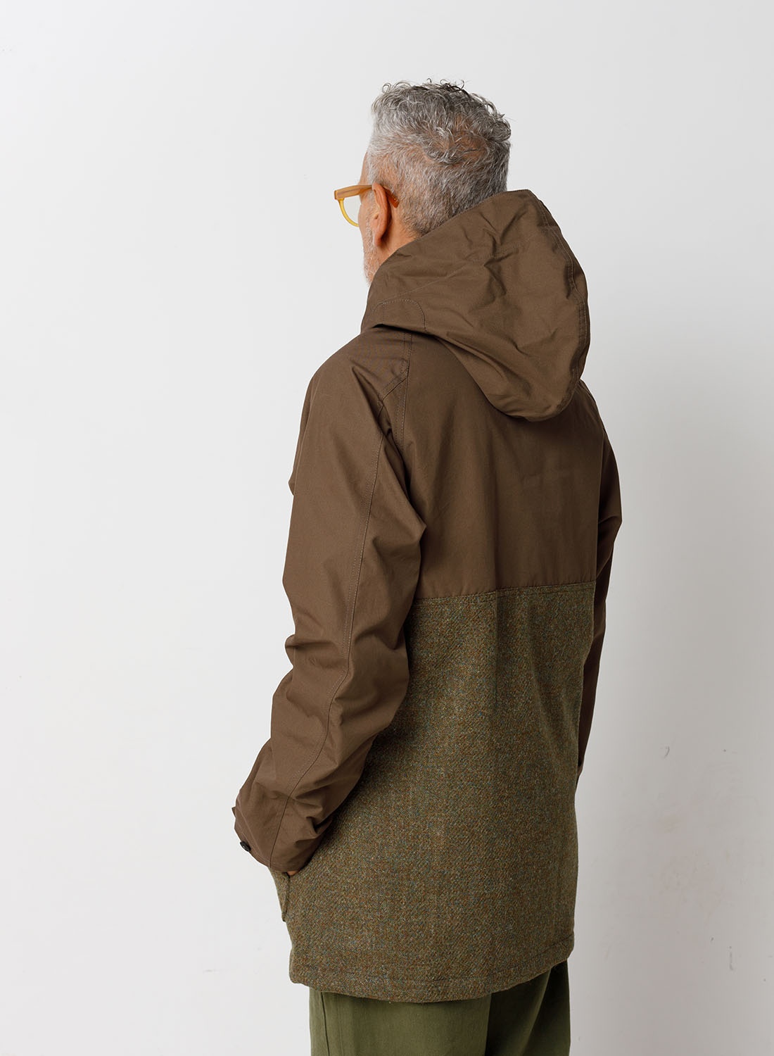 Classic Cameraman in Army Ventile - 8