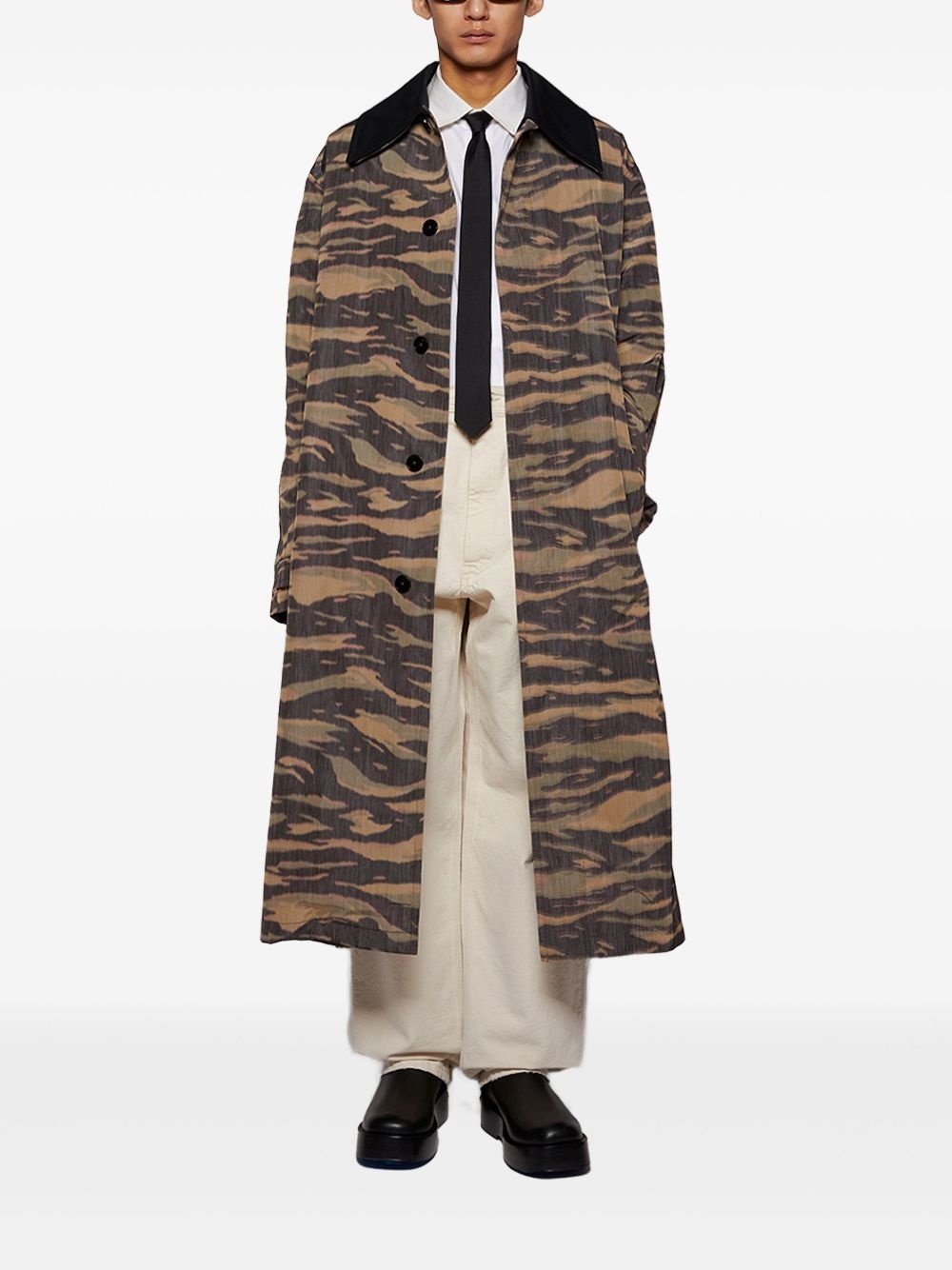 camouflage-print coat - 2