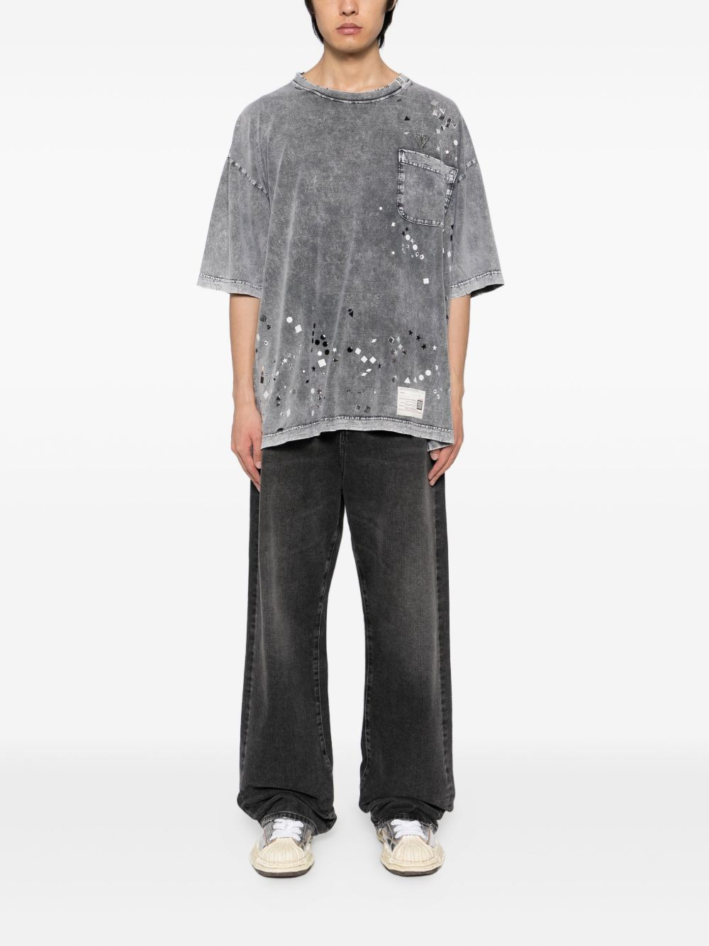 geometric-embellished T-shirt - 2