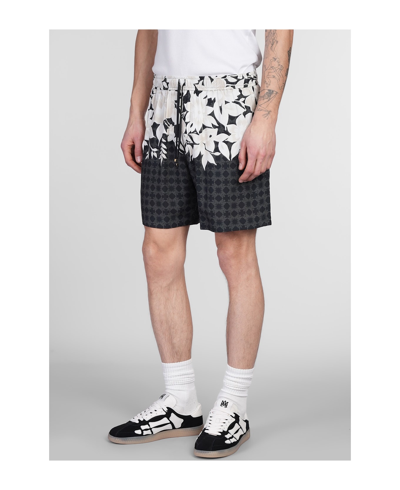 Shorts In Black Viscose - 4