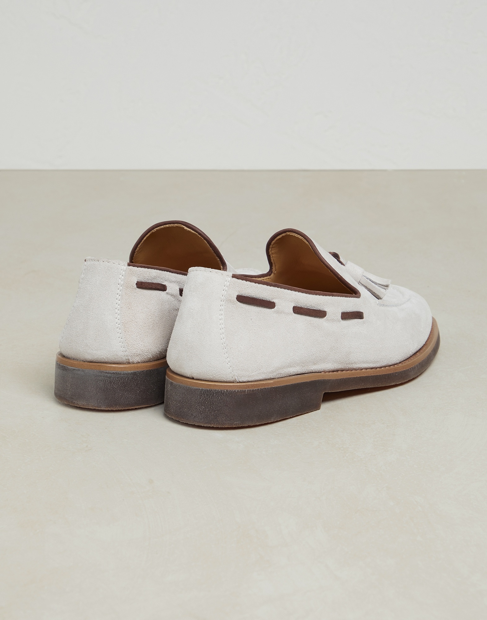 Smart suede loafers with tassels and natural rubber sole - 3