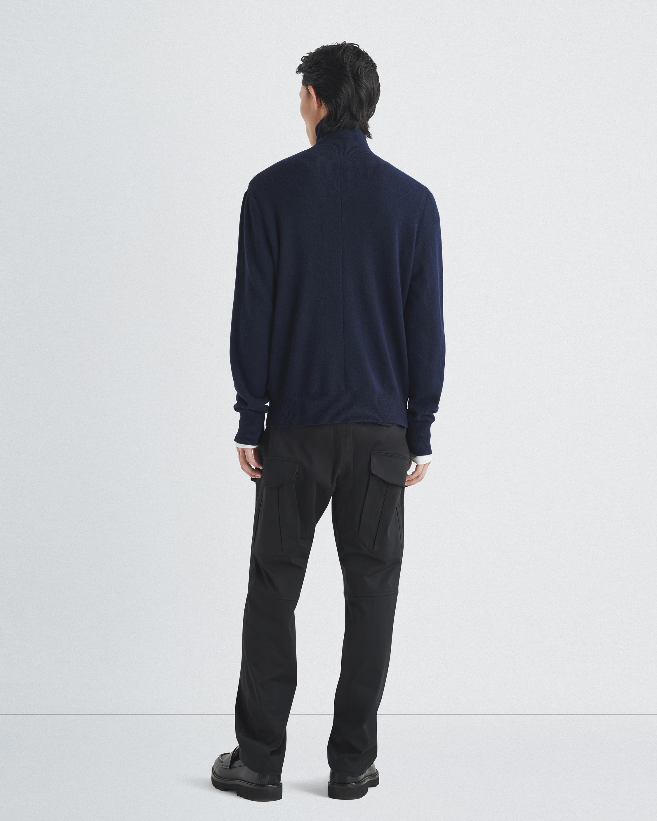 Harding Cashmere Turtleneck
Classic Fit - 5