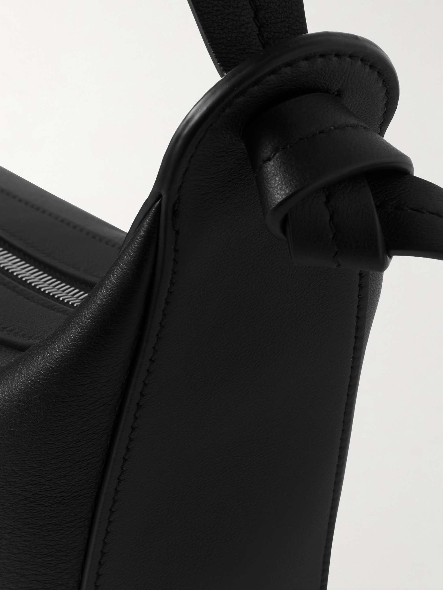 Knot Large Leather Shoulder Bag - 5