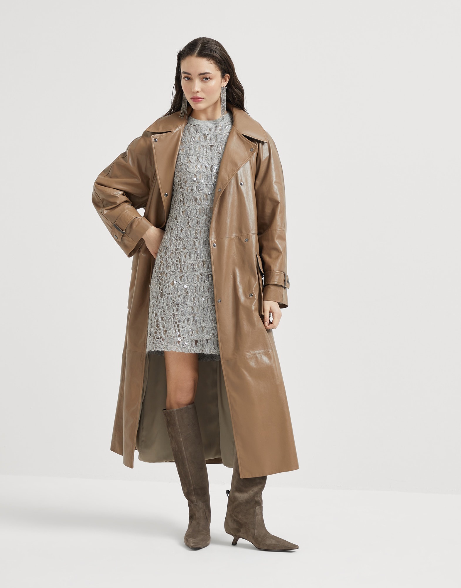 Polished nappa leather trench with shiny cuff details - 5