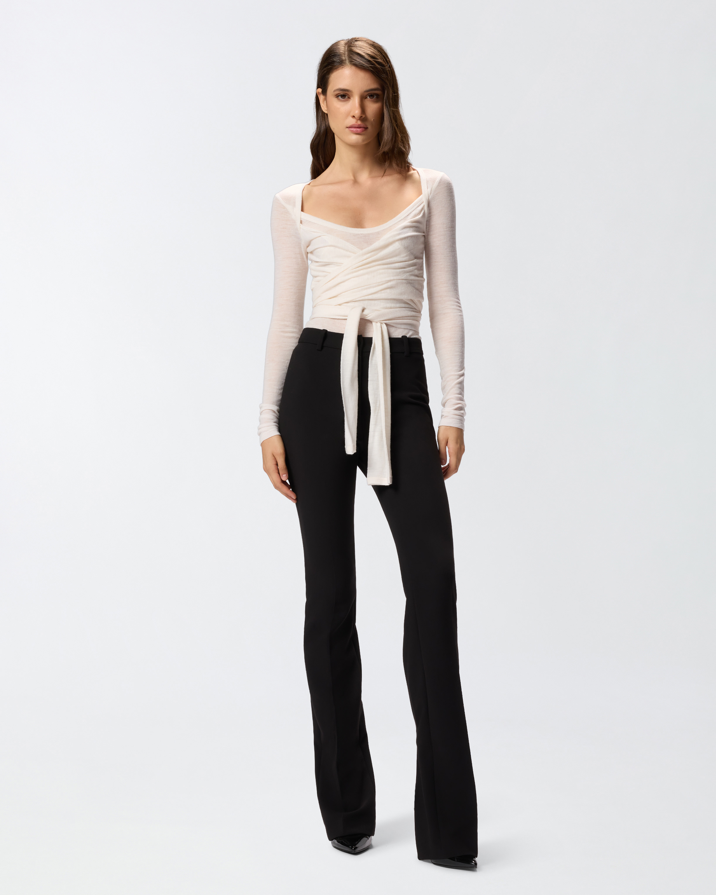 WOOL-BLEND SWEATER WITH KNOT DETAIL - 3