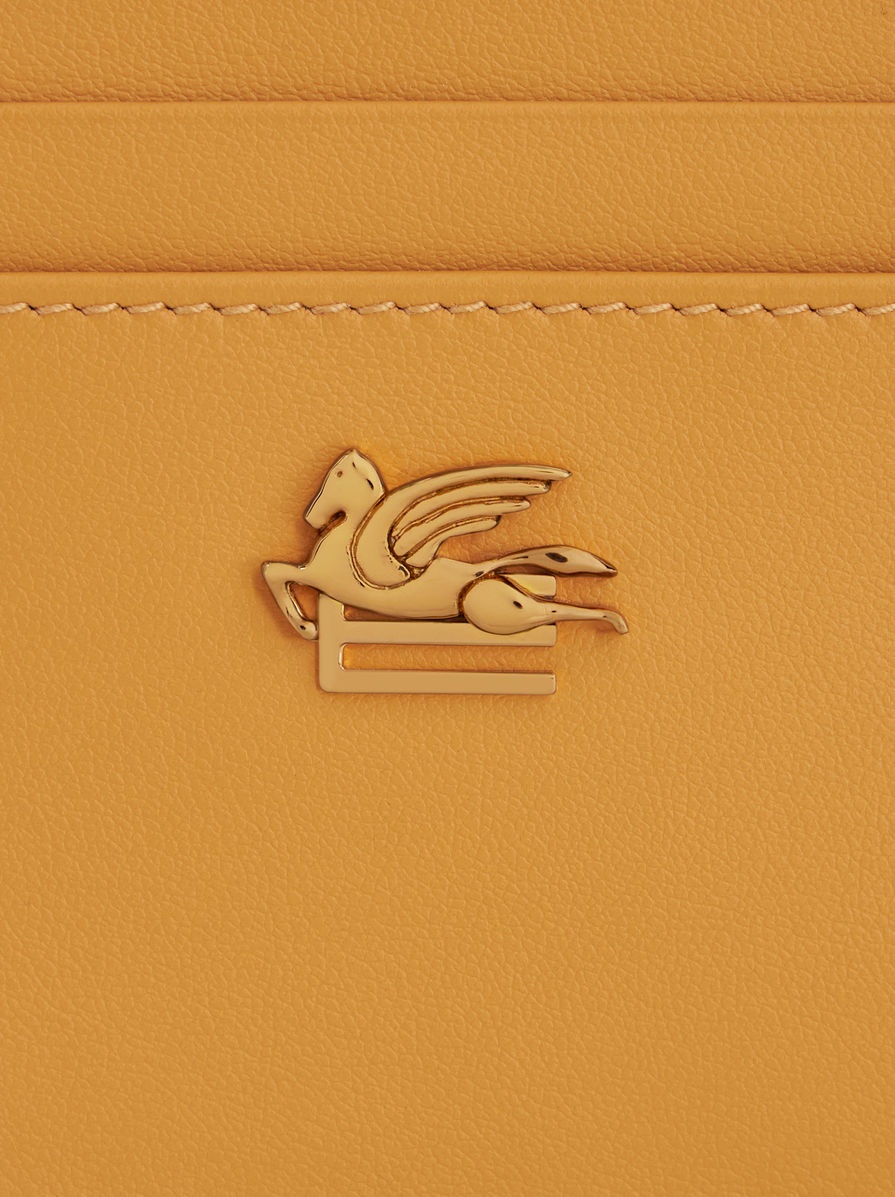 LEATHER CREDIT CARD HOLDER WITH PEGASO - 3
