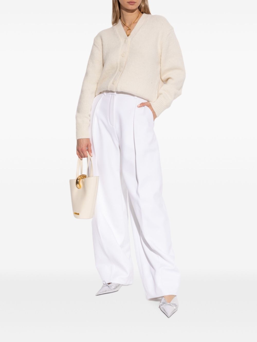 The Jacquemus cardigan - 2