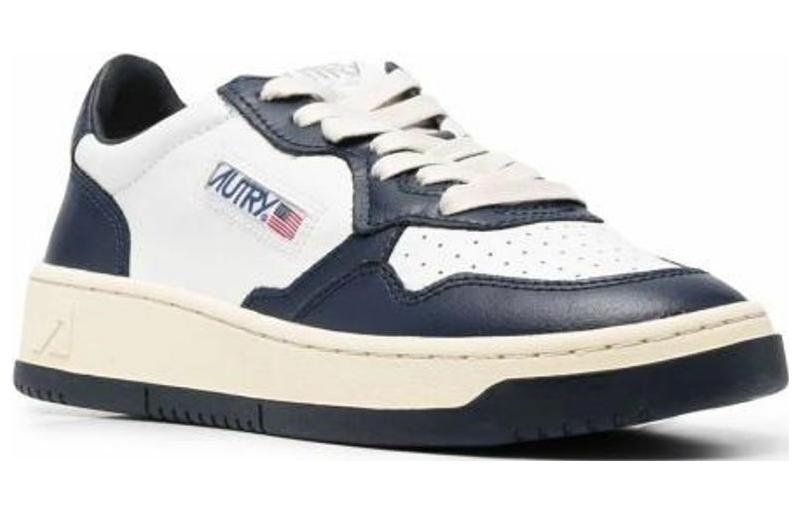 (WMNS) AUTRY Medalist Low Bicolor 'White Black' AULW-WB04 - 2
