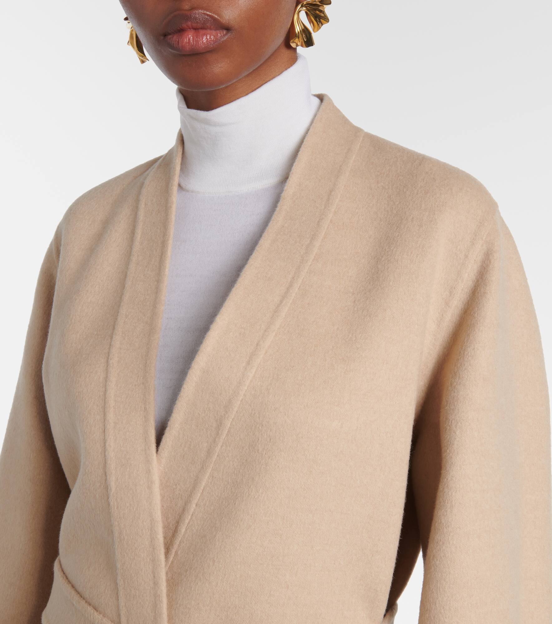 Vezzoso camel hair wrap coat - 4