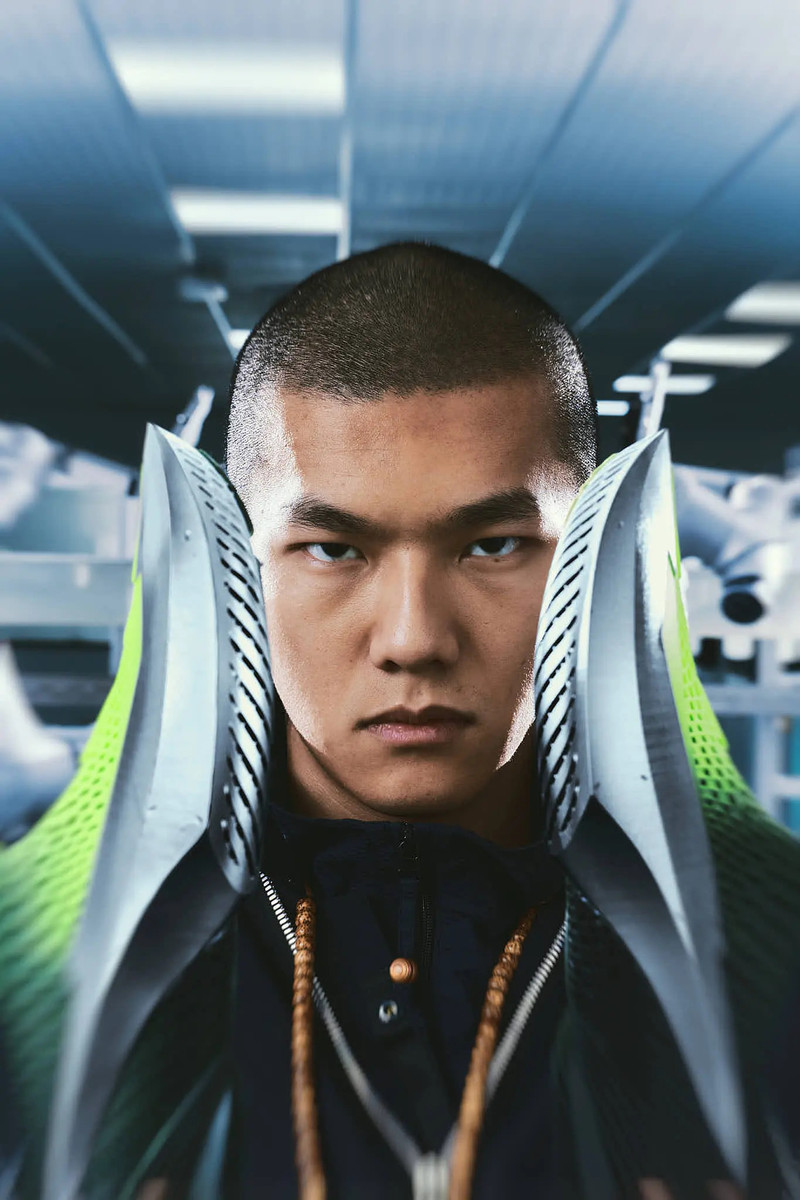 DAO3-JUN Aliveform x Acronym® The Blade Wasp Tech 13