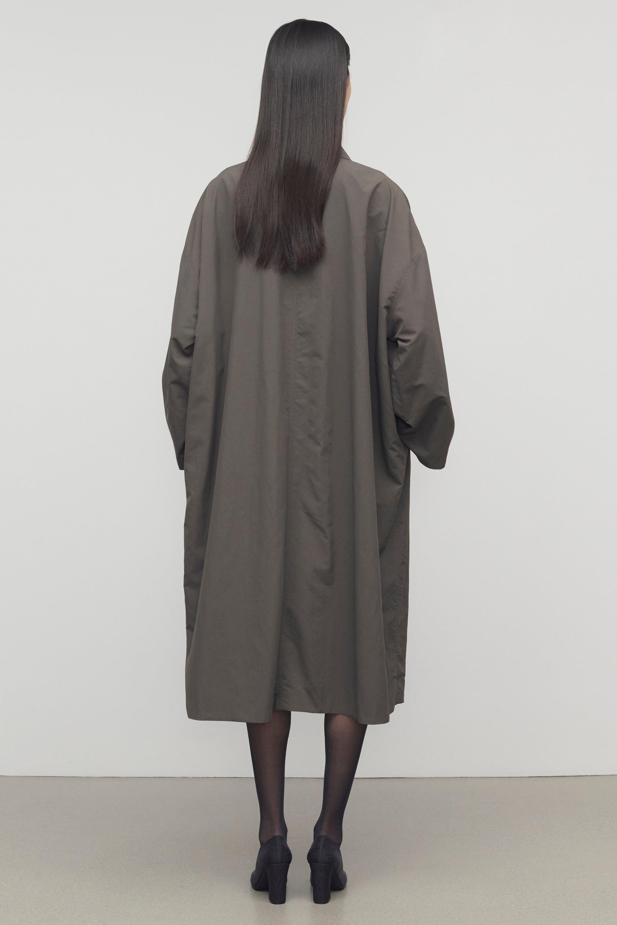 Arwen Coat in Nylon - 5