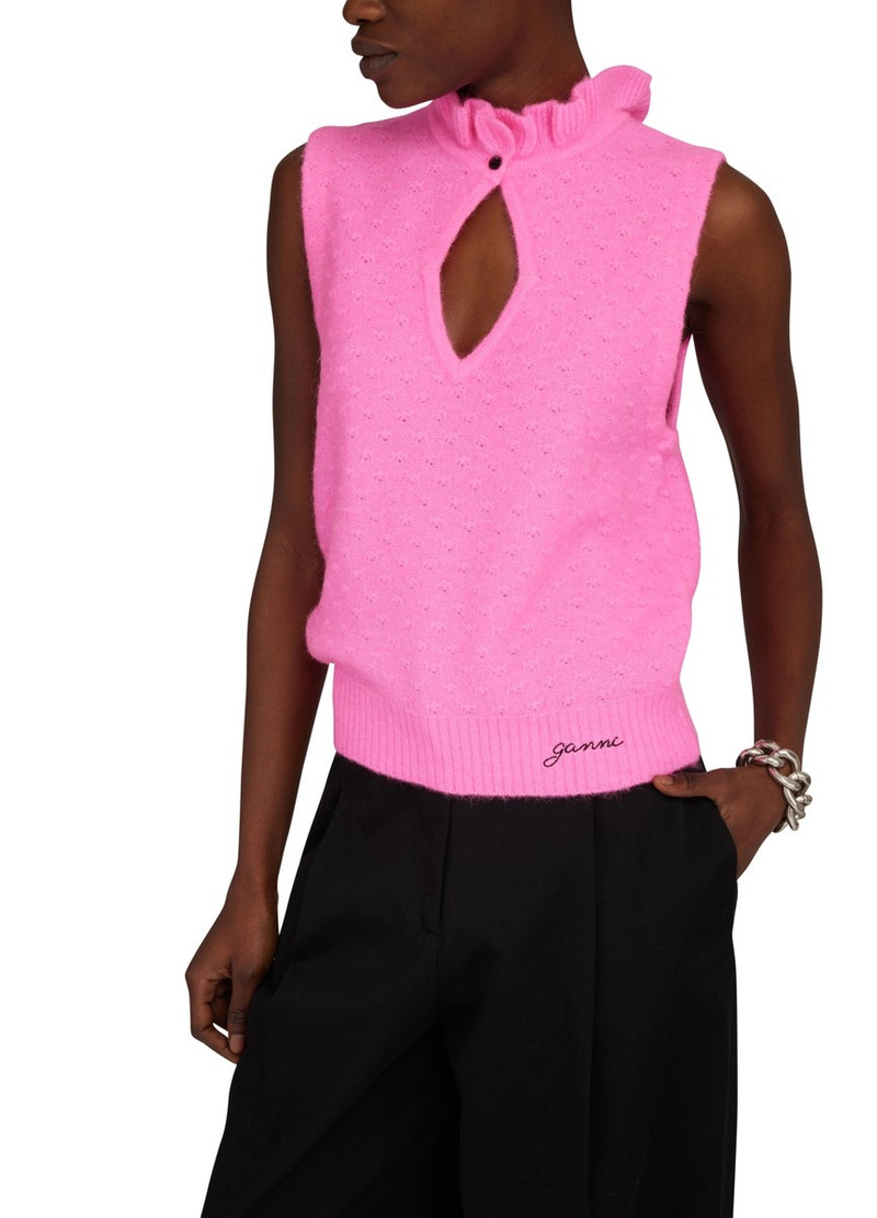 Sleeveless top 4