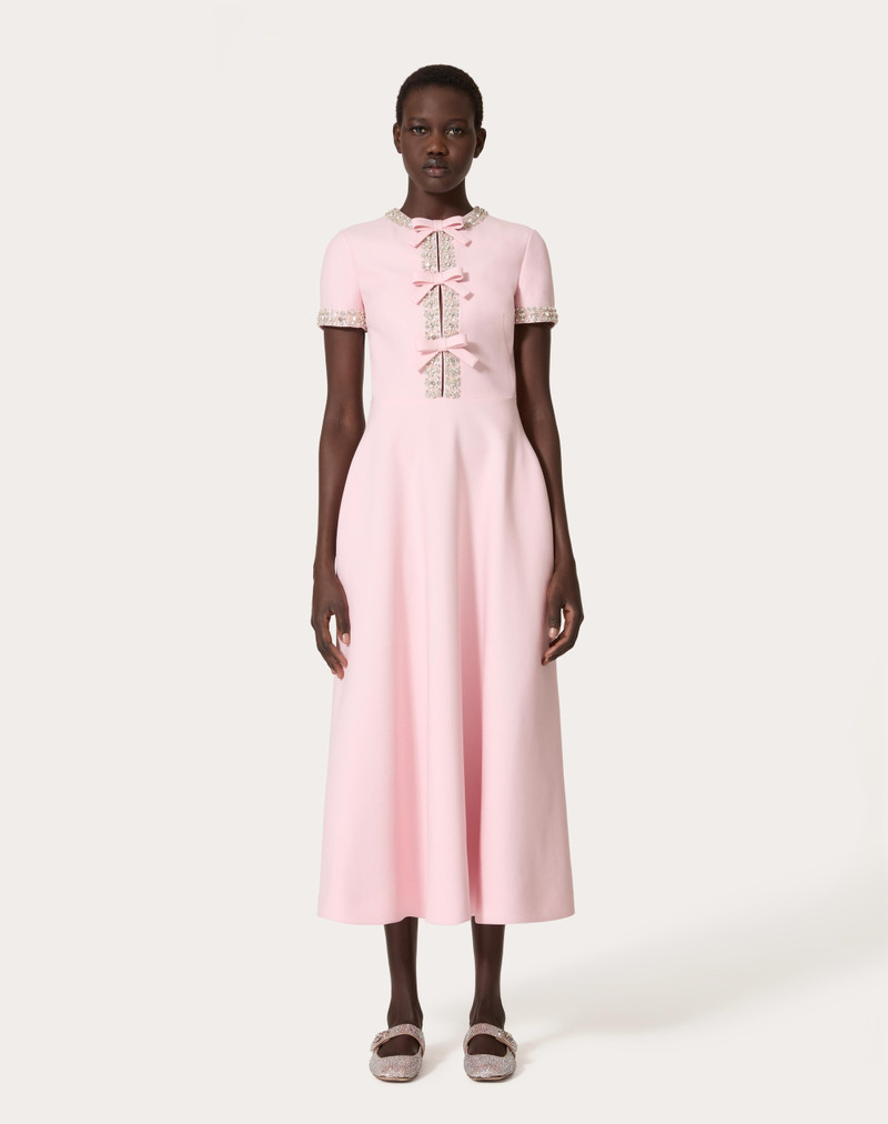 CREPE 기능 EMBROIDERED MIDI DRESS 3