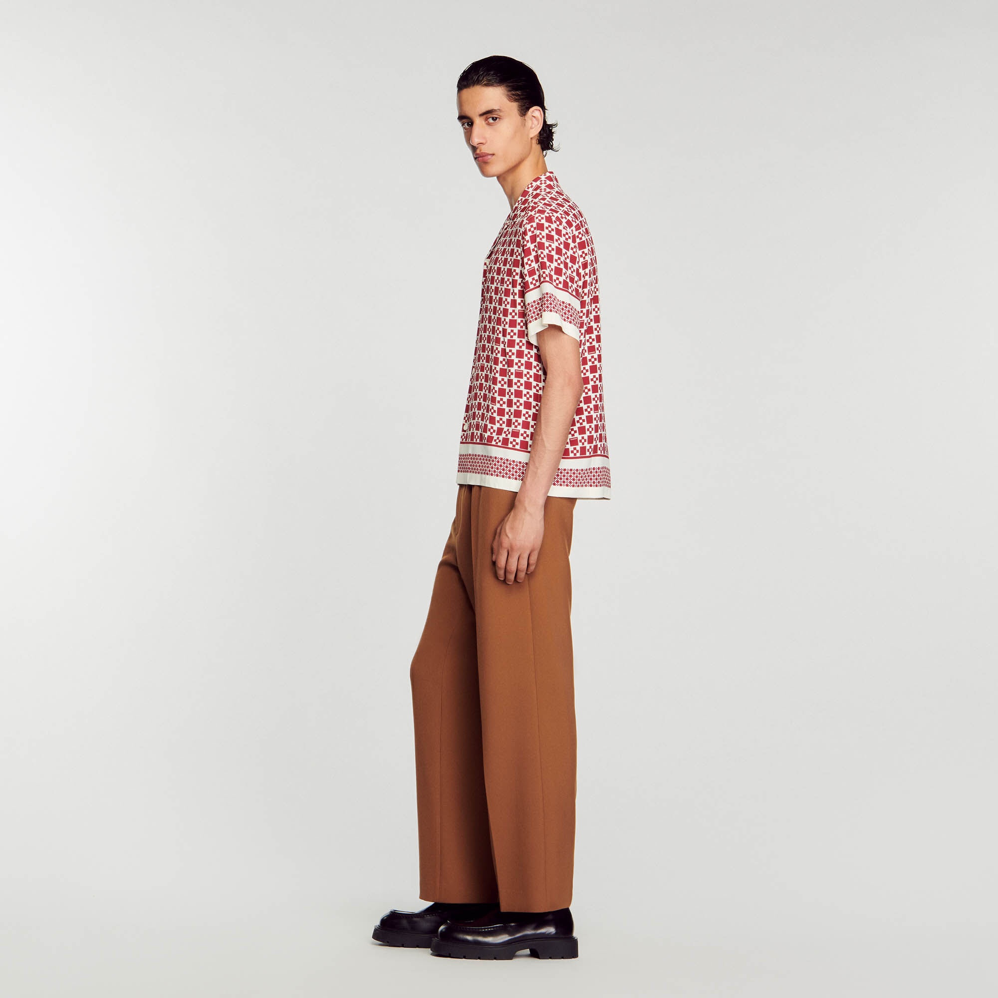 SHORT-SLEEVE SQUARE CROSS SHIRT - 7