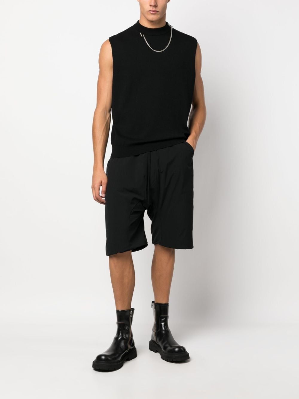 elasticated-waist drop-crotch shorts - 2