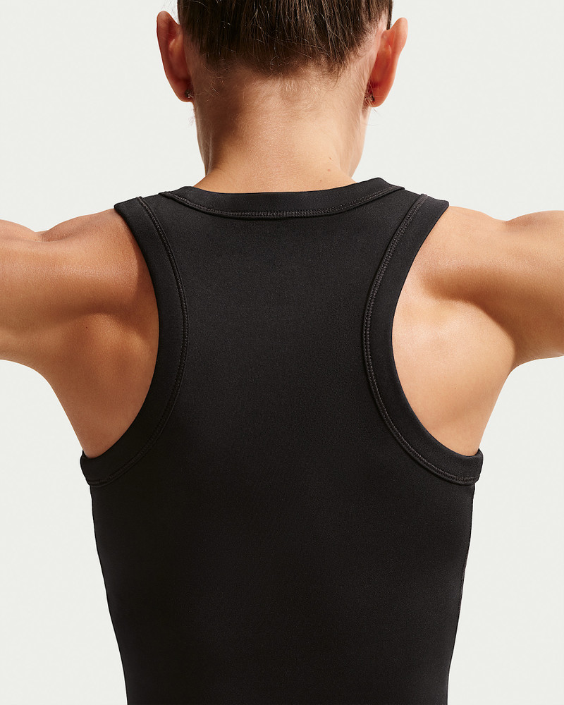 Nike Nike One Fitted Women's Dri-FIT Cropped Tank Top outlook