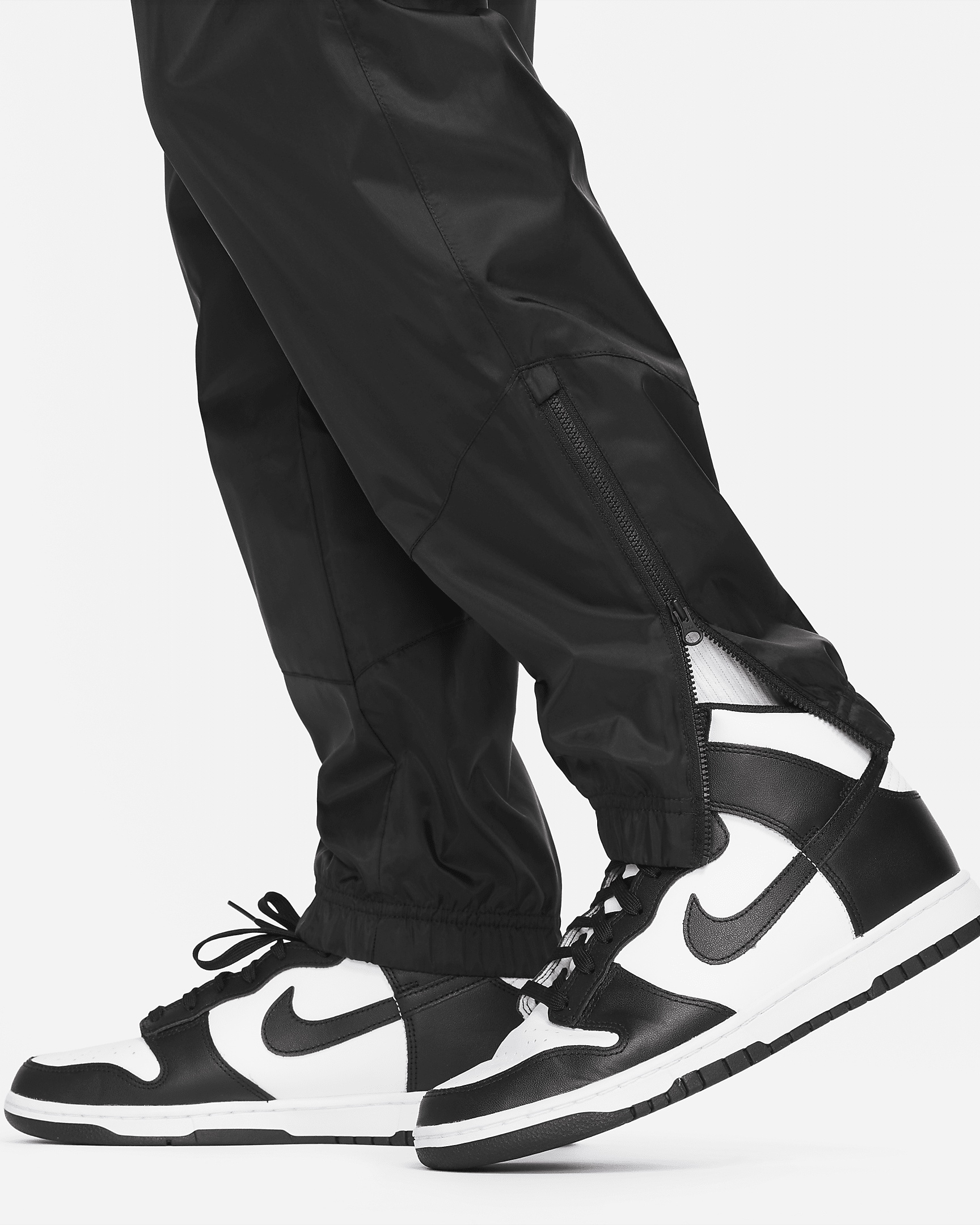 Nike Men's Windrunner Woven Lined Pants - 3