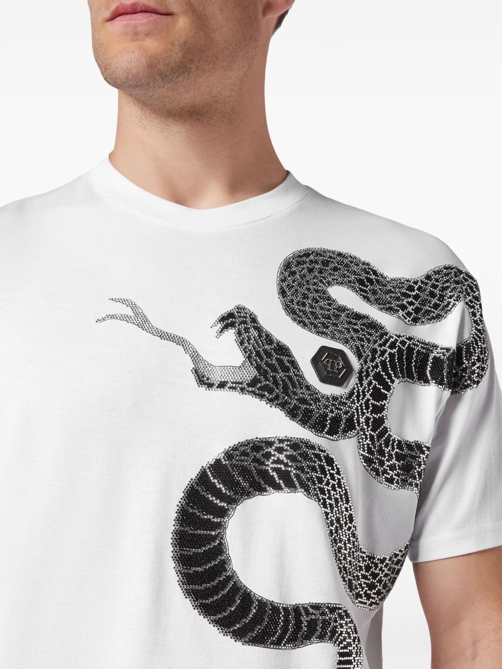 snake-embellished T-shirt - 5