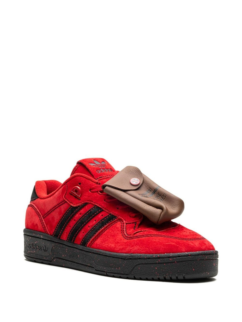 adidas Rivalry "Marvel - Deadpool" trainers outlook