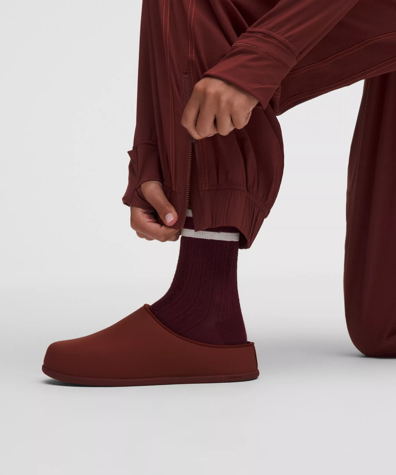 Define High-Rise Swift Jogger *Regular 6