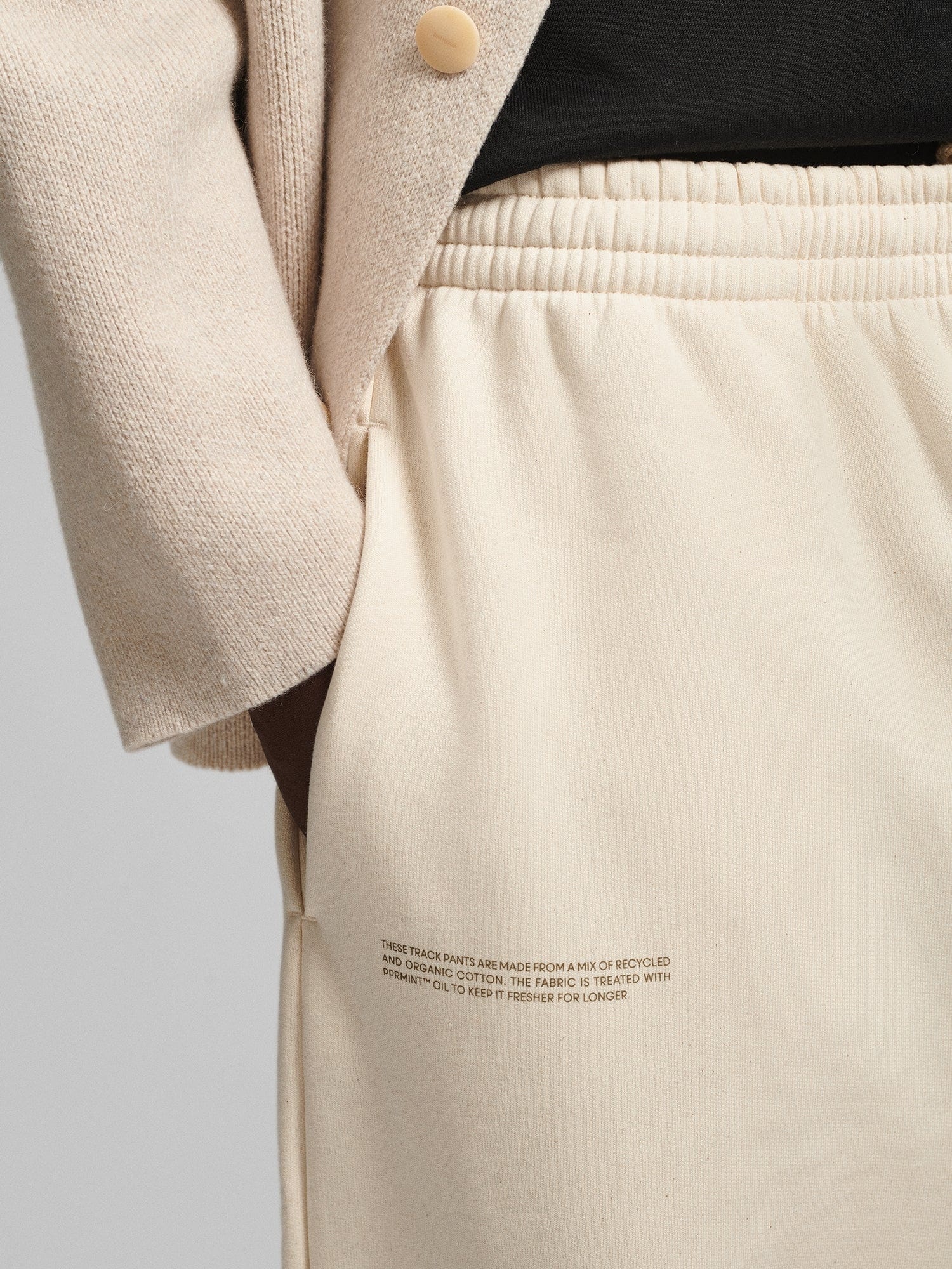 Mens DNA Barrel-Leg Track Pants - Undyed - 4