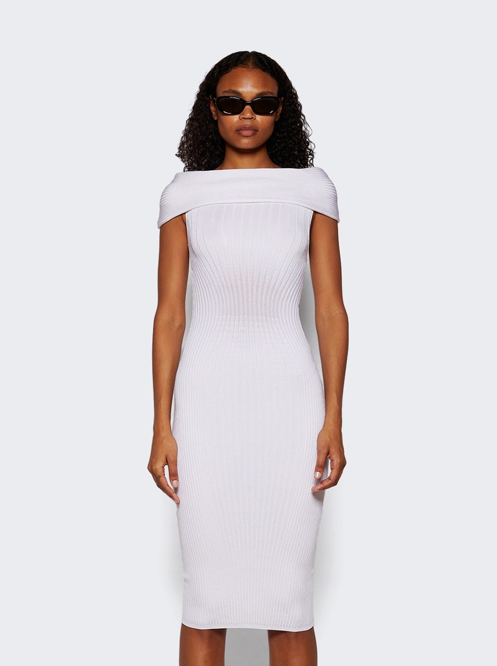 Off-shoulder Sculpting Dress Off-white - 3