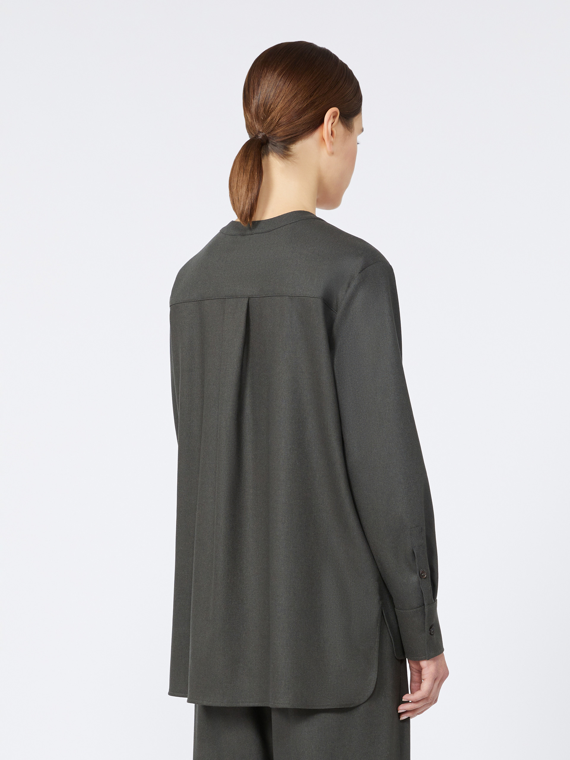 NINE Wool flannel V-neck shirt - 4
