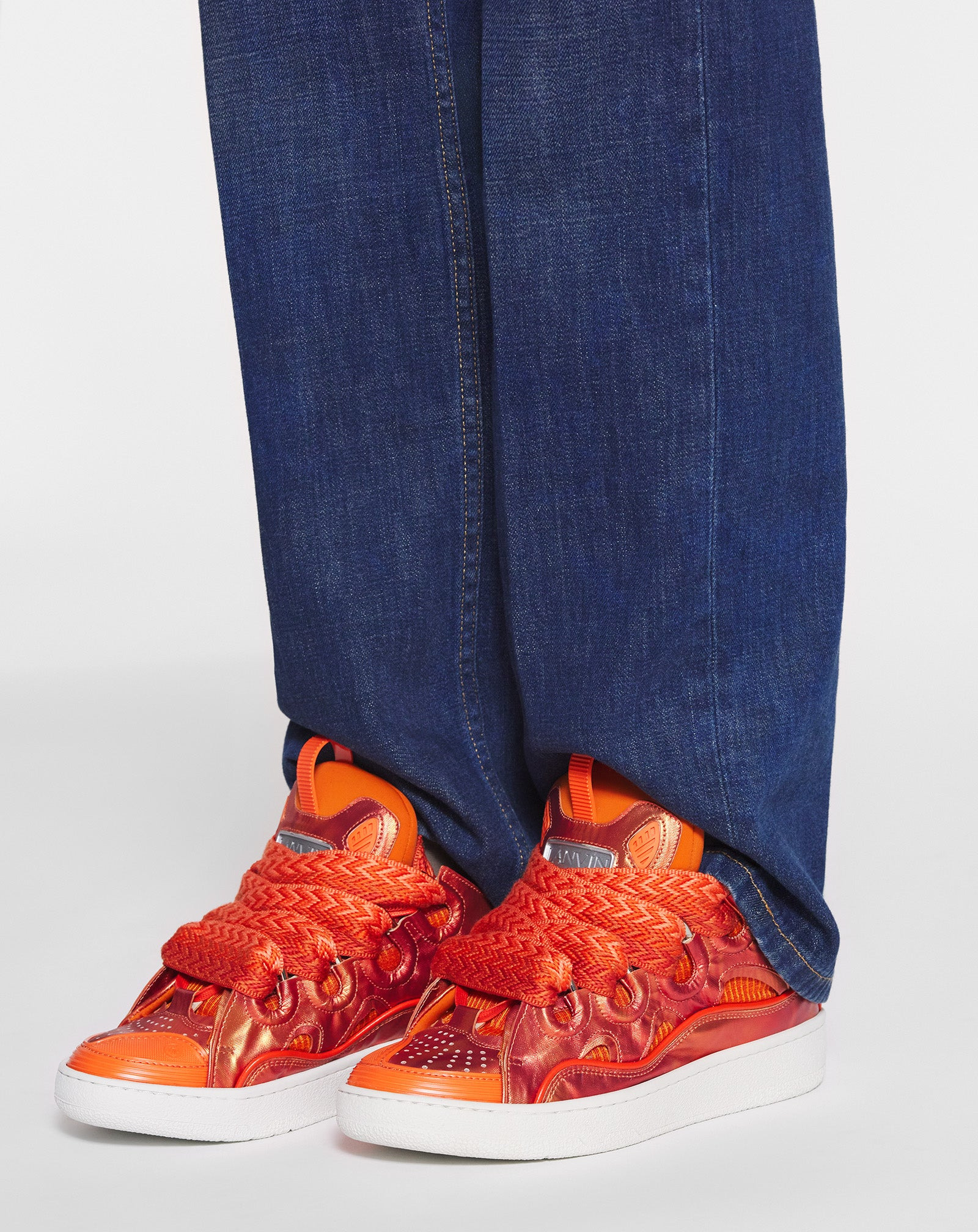 CURB HOLOGRAM-EFFECT LEATHER SNEAKERS - 8