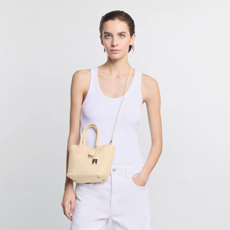 Hogan Script Shopping Bag Mini 9