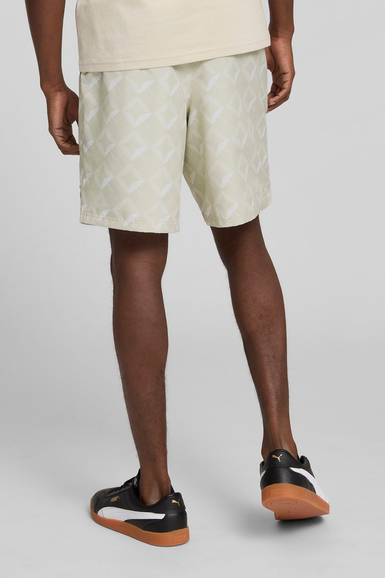 ESSENTIALS Resort Men's Shorts - 4